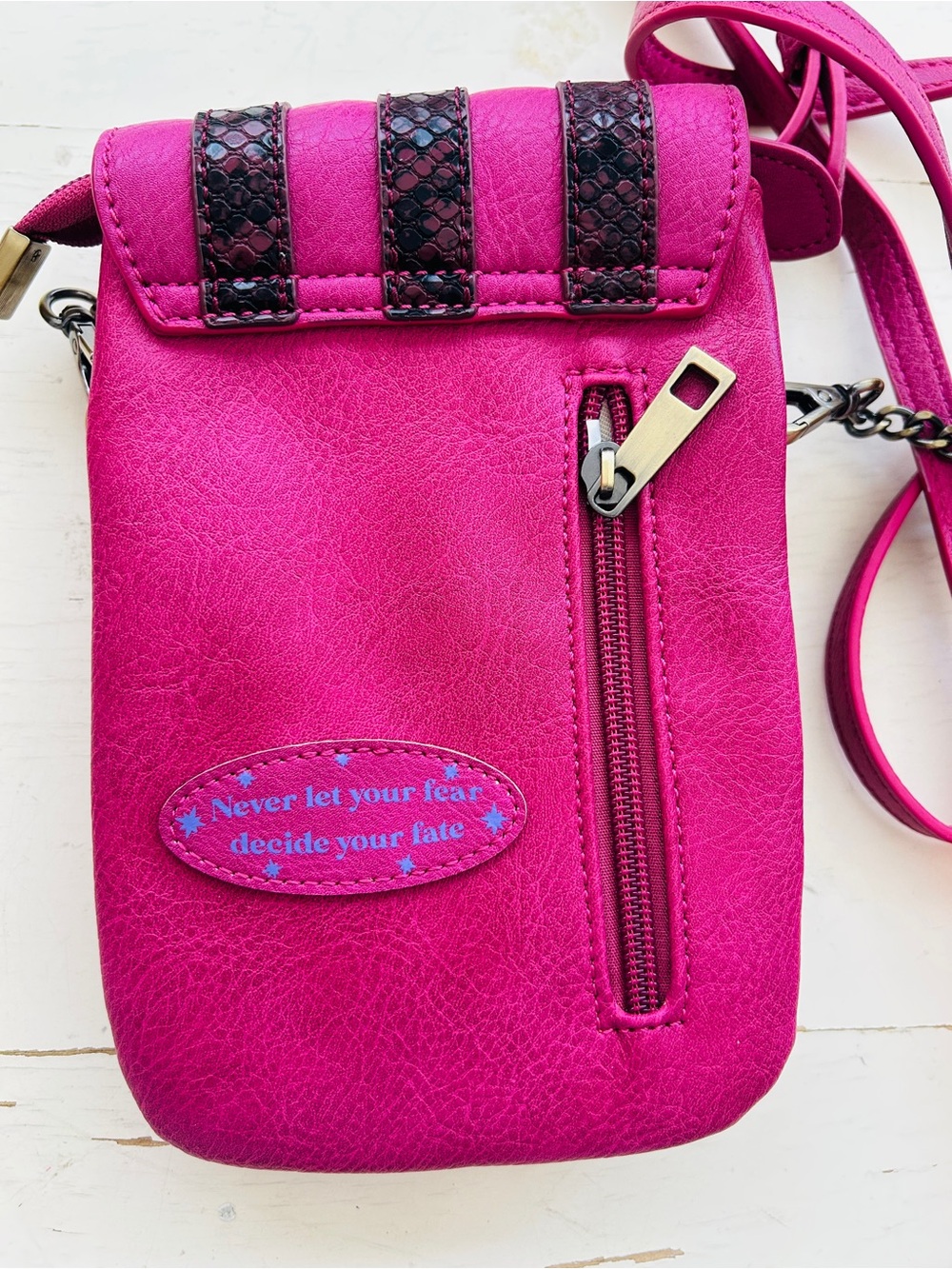 Vendula London Fortune Teller phone pouch - Picture 2 of 2